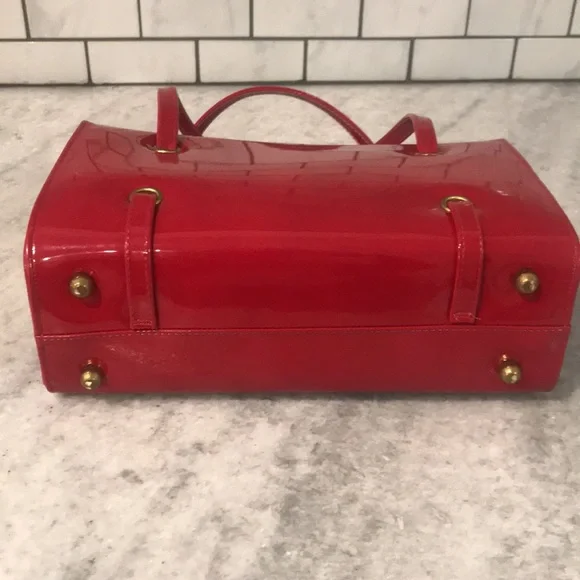 Vintage Red Patent Leather 70s Satchel Purse Womens Medium Classic Bag - Picture 6 of 12